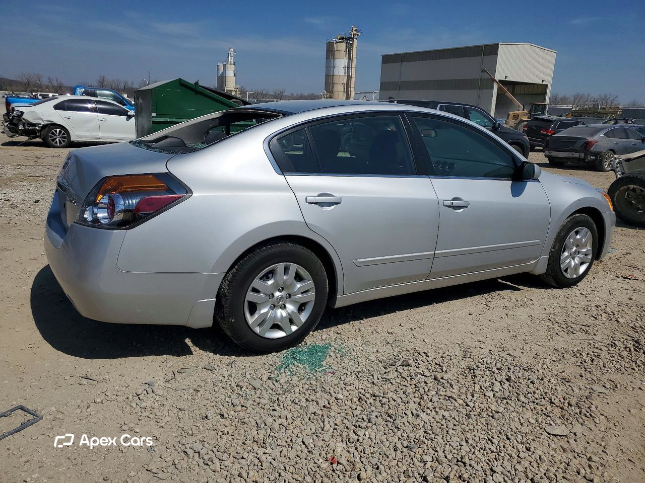 Nissan Altima 2012
