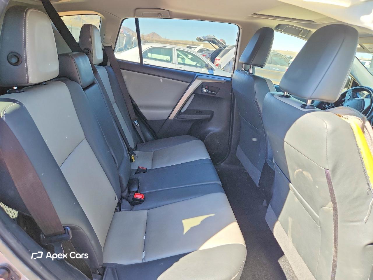Toyota RAV 4 2015