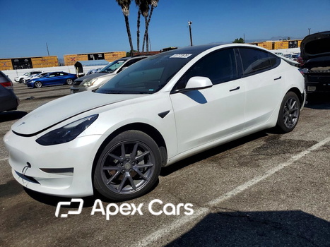 Tesla Model 3 2022 - Image 1 of 12