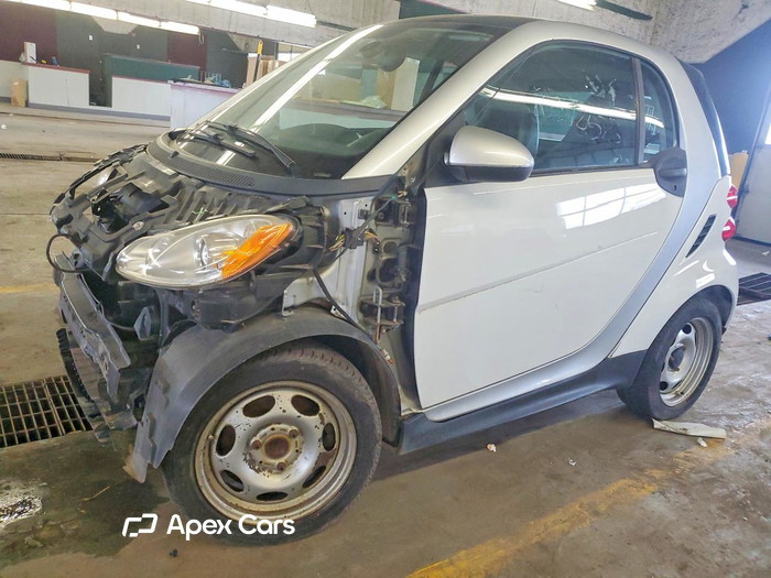 2014 Smart Fortwo - Image 1 of 5