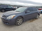 Nissan Altima 2010
