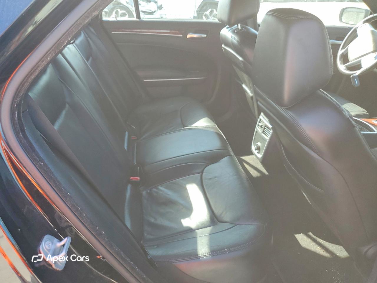 Chrysler 300 2014