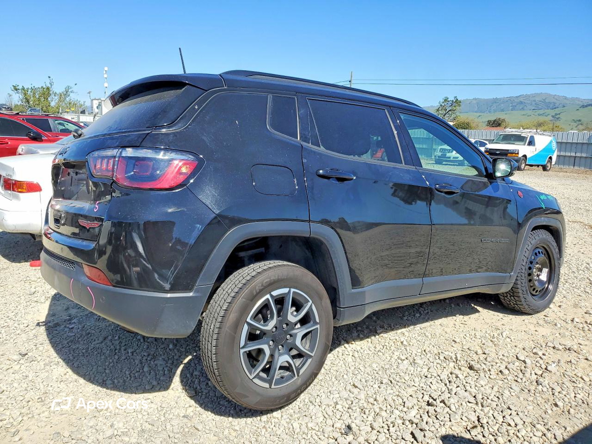 Jeep Compass 2024