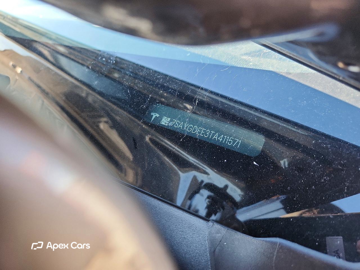 Tesla Model Y 2026