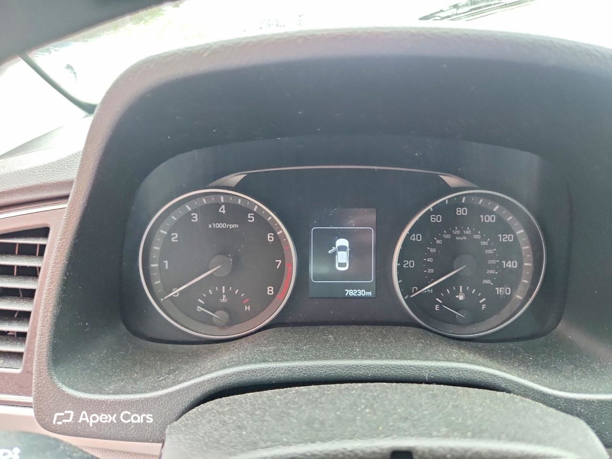 Hyundai  2018
