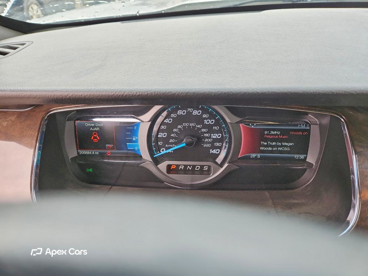 Ford Taurus 2015