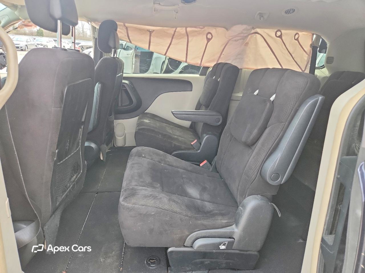 Dodge Caravan 2011