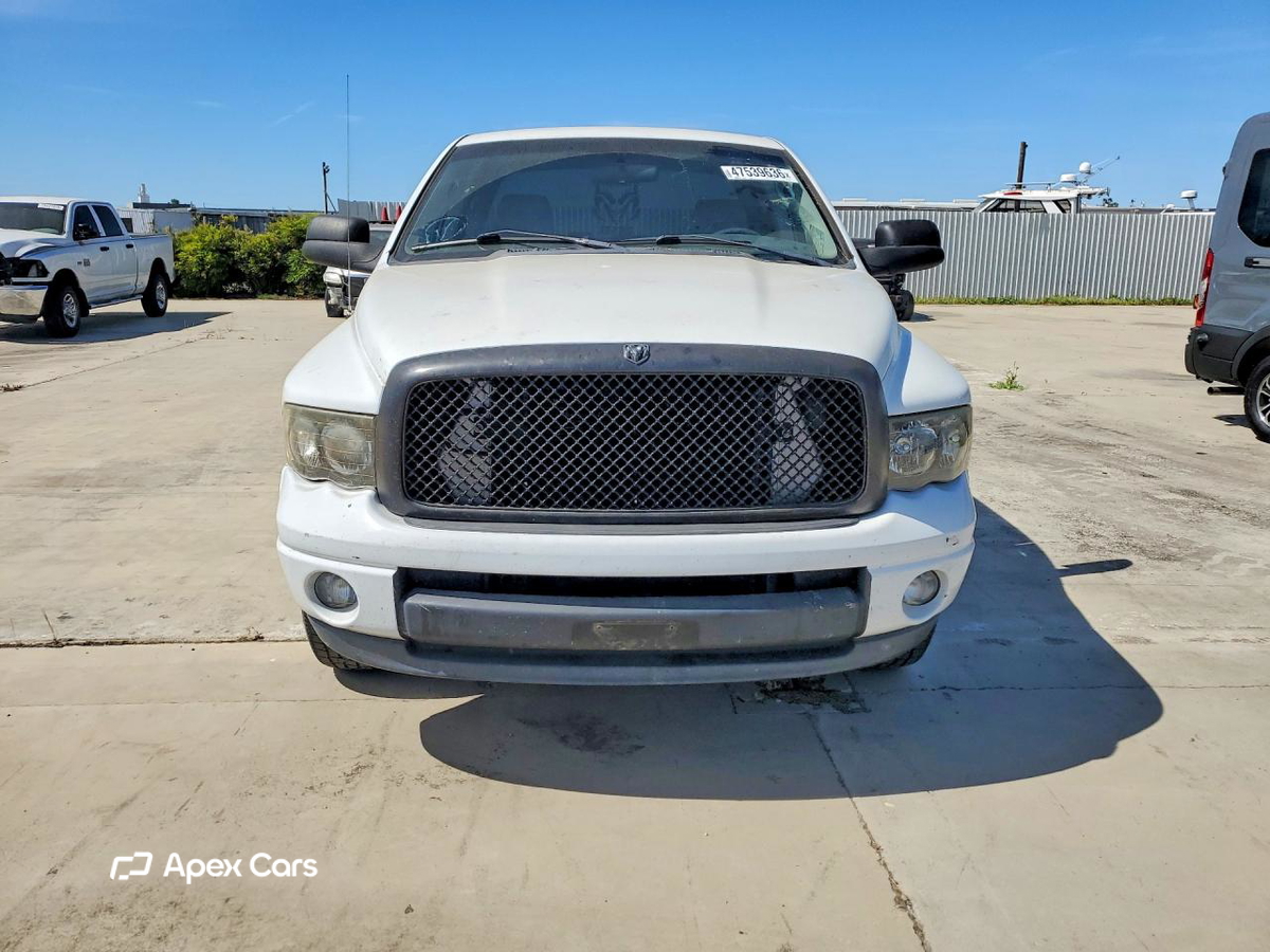 Dodge RAM 2005