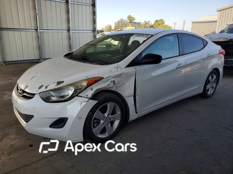 Hyundai Elantra 2013 - Image 1 of 13