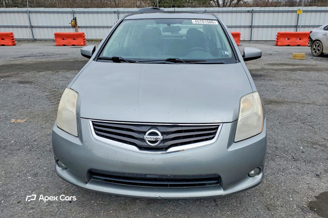 Nissan Sentra 2010