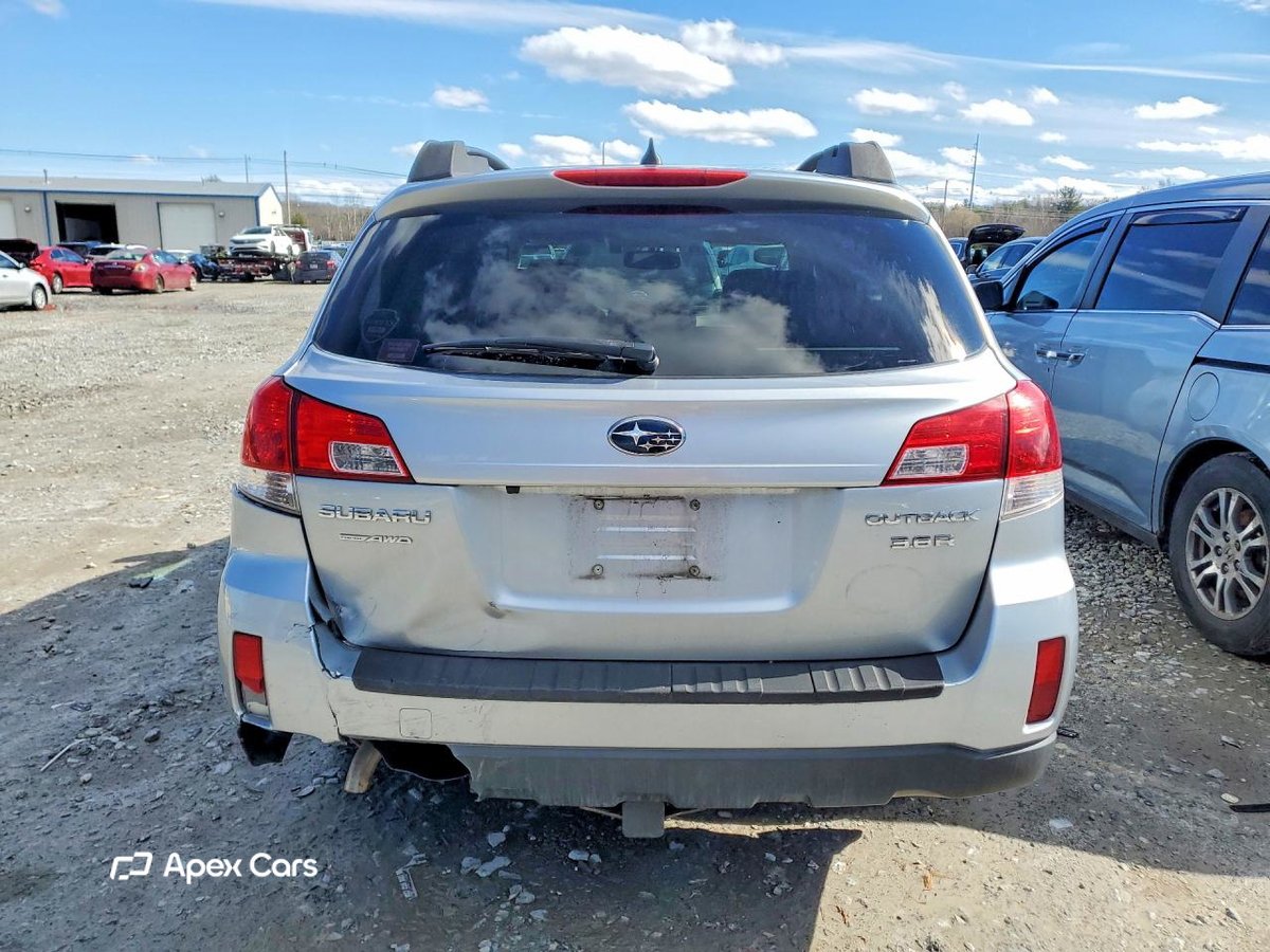 Subaru Outback 2013
