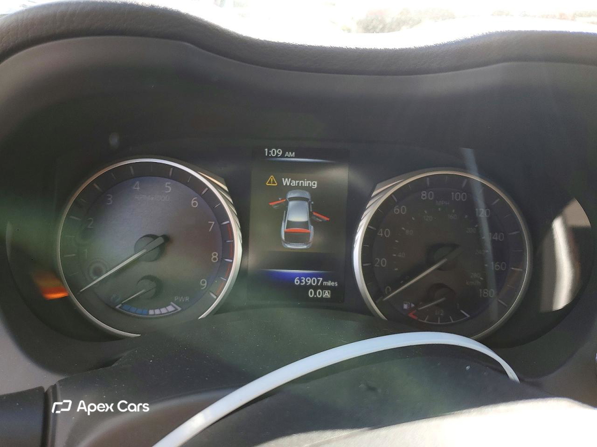 Infiniti Q50 2014