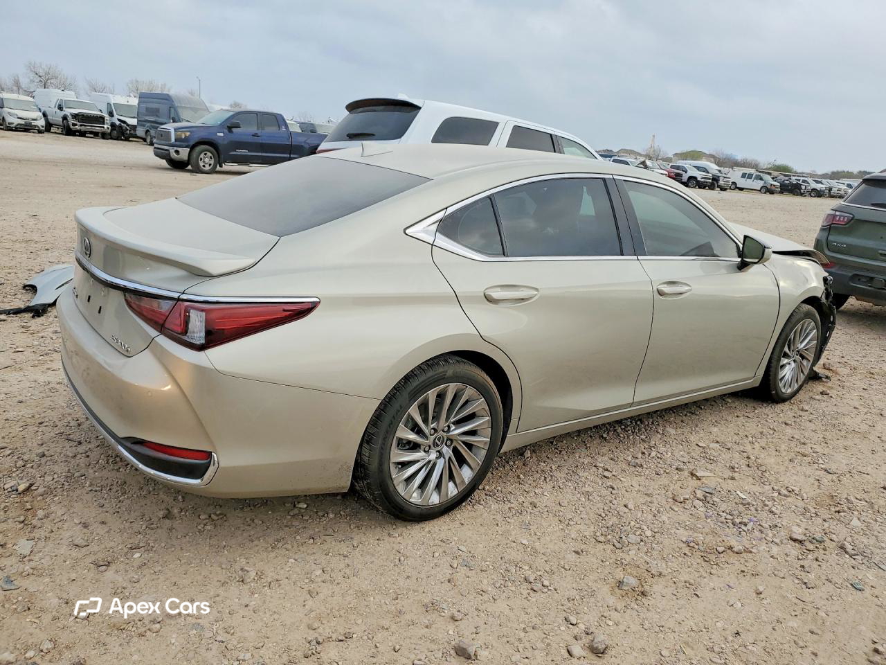 Lexus ES 2023