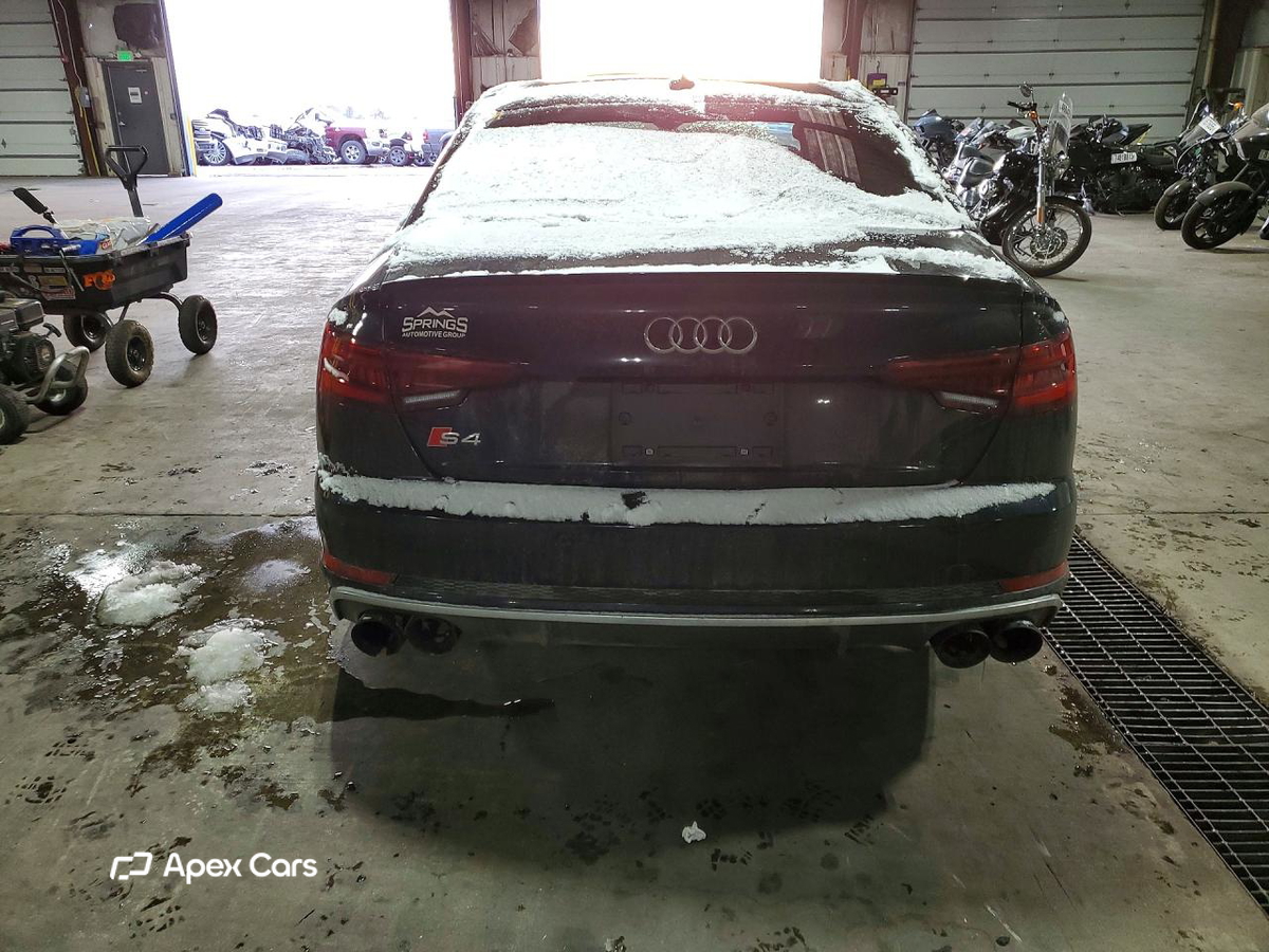 Audi RS4 2018