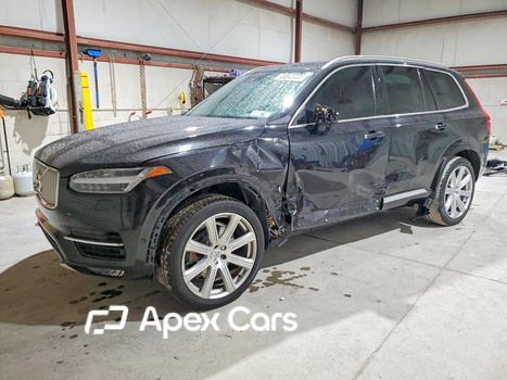 Volvo XC90 2018 - Image 1 of 15