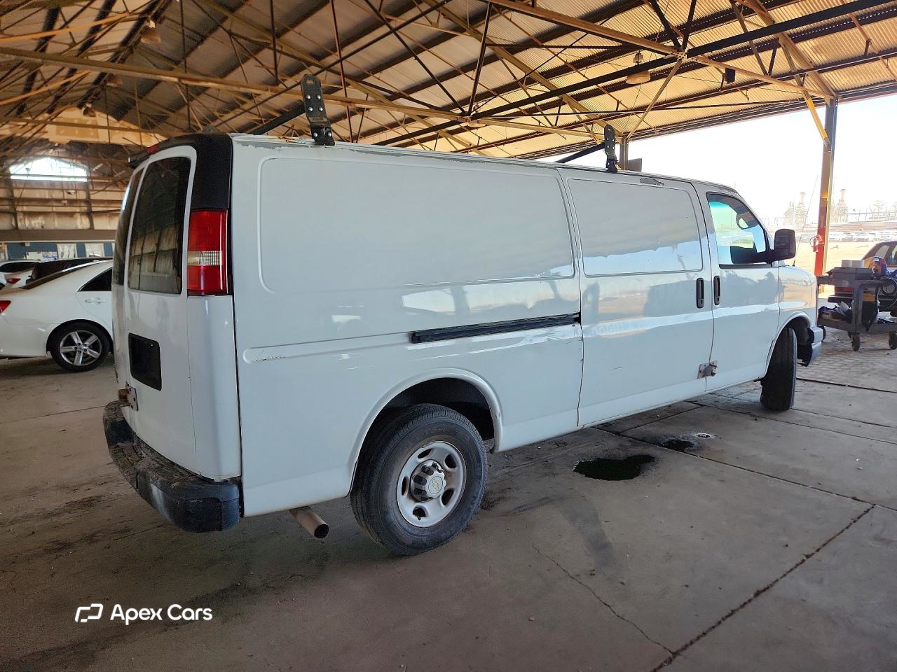 Chevrolet Express 2012