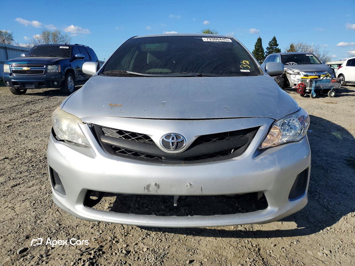 Toyota Corolla 2011