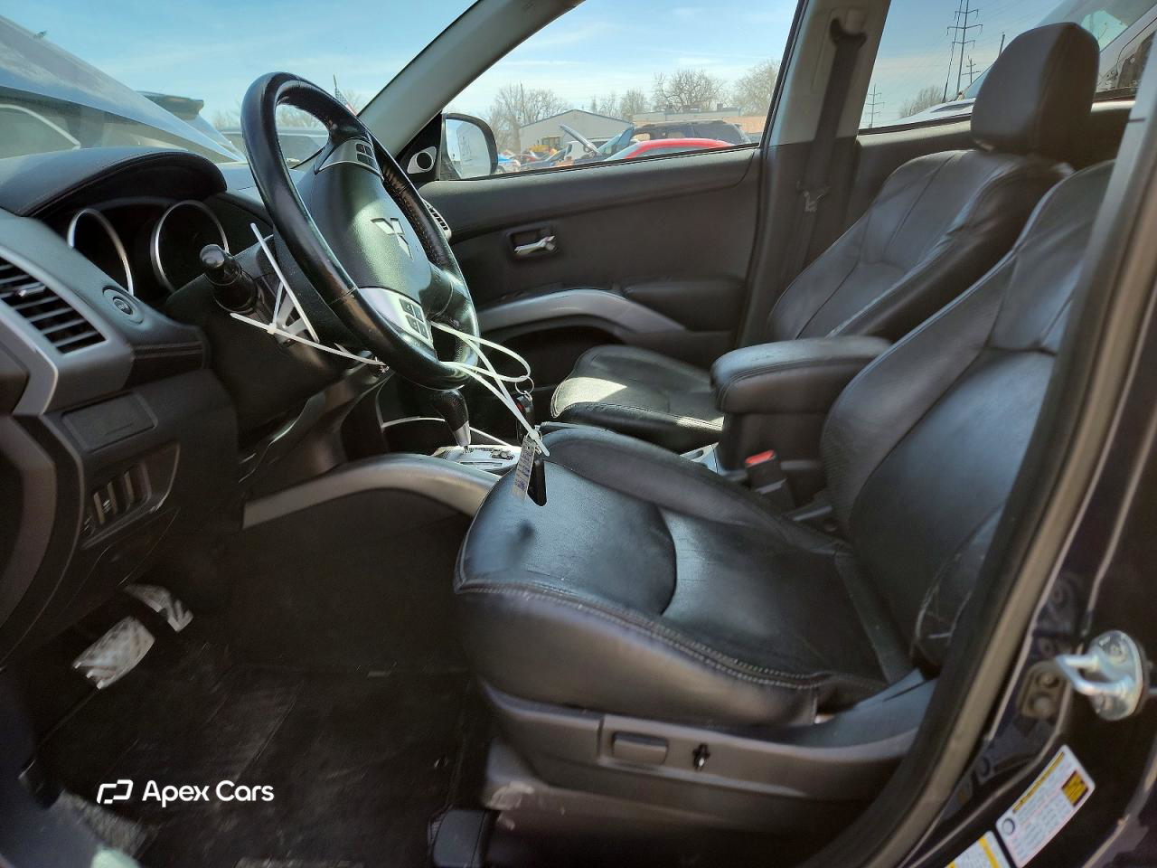 Mitsubishi Outlander 2012