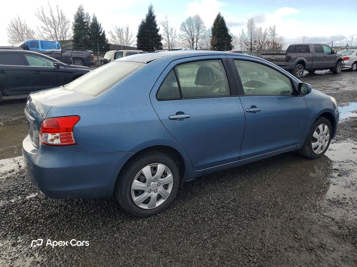 Toyota Yaris 2012