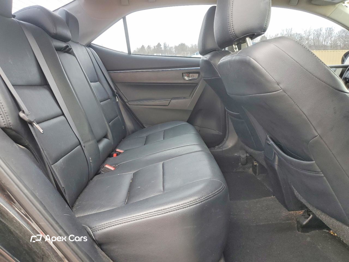 Toyota Corolla 2015