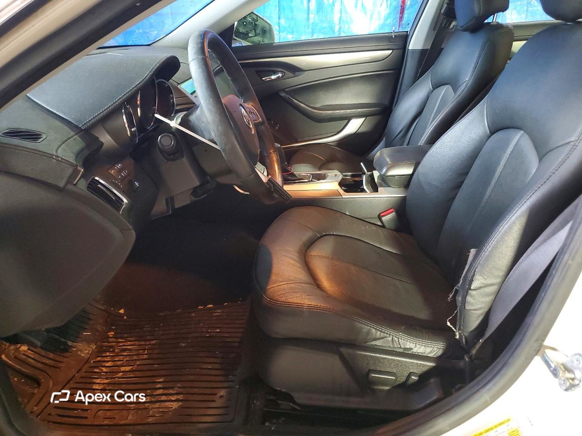 Cadillac CTS 2011