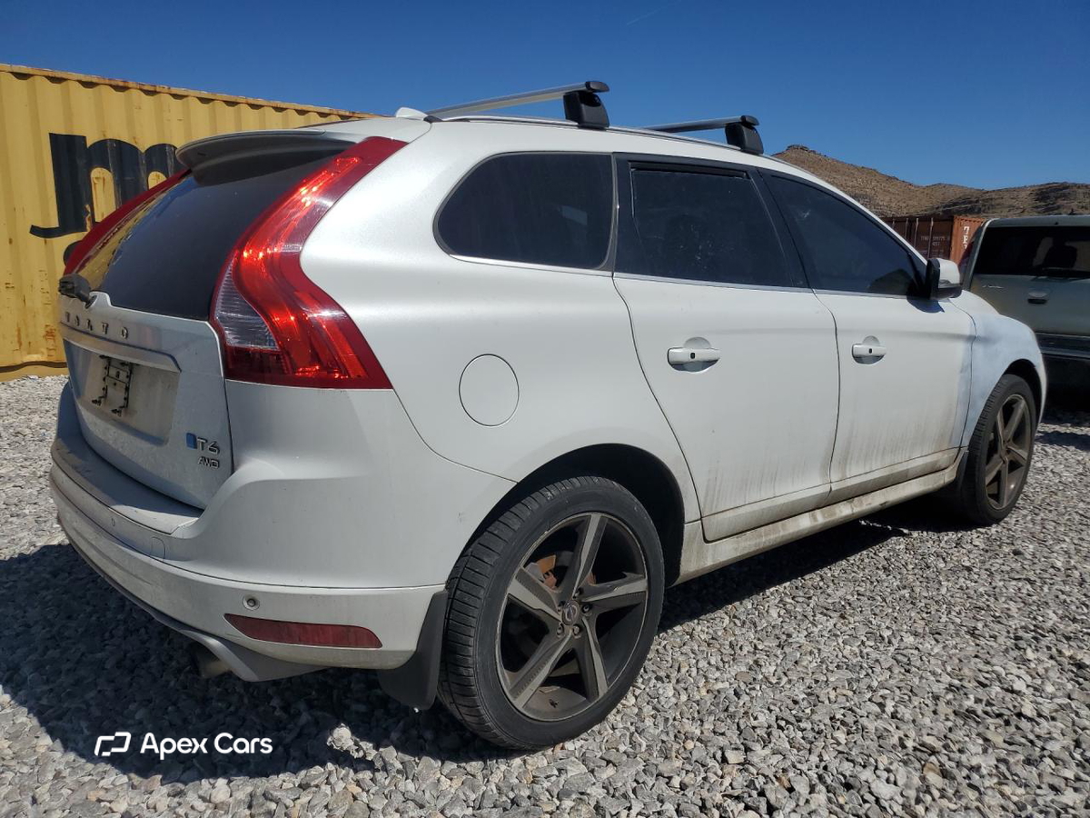 Volvo XC60 2015