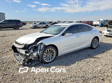 Lexus ES 2022 - Image 1 of 12