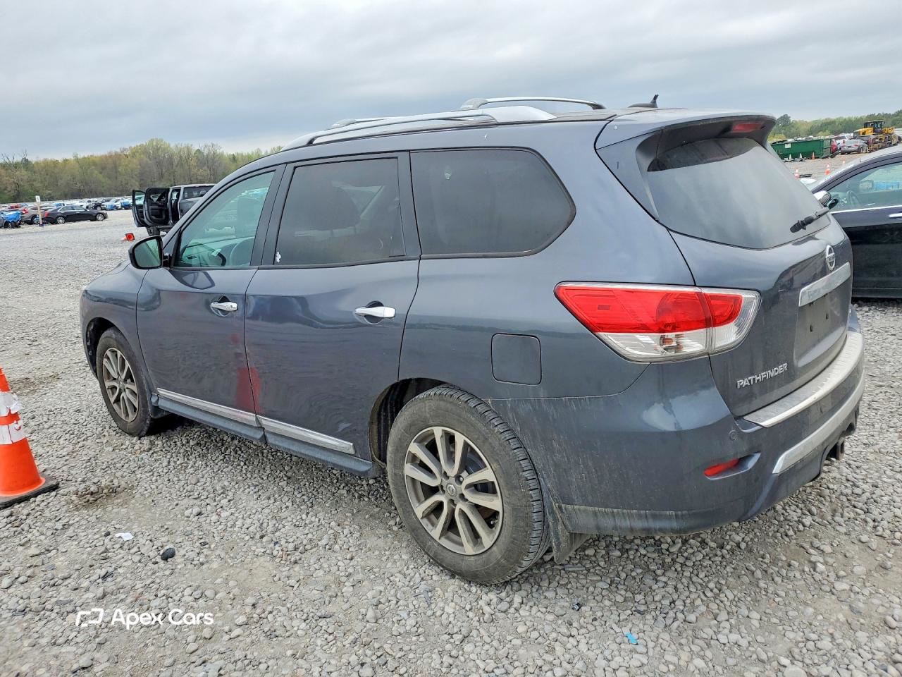 Nissan Pathfinder 2014