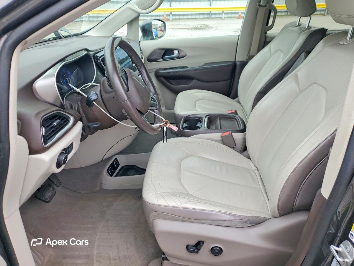 Chrysler Pacifica 2017