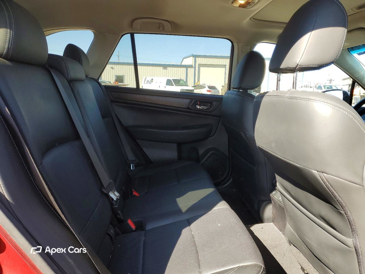 Subaru Outback 2015