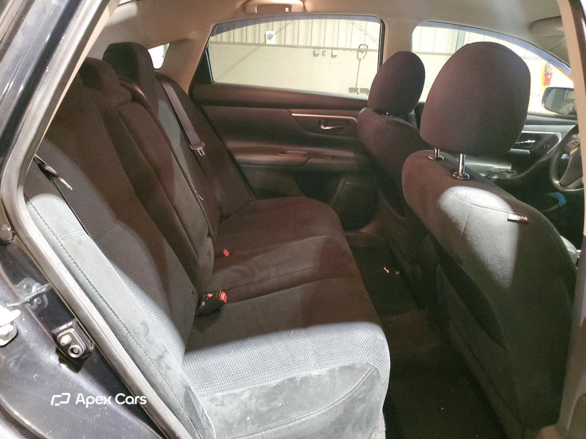 Nissan Altima 2015
