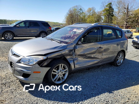 Hyundai Elantra 2011 - Image 1 of 12