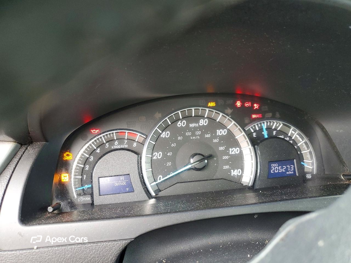 Toyota Camry 2012