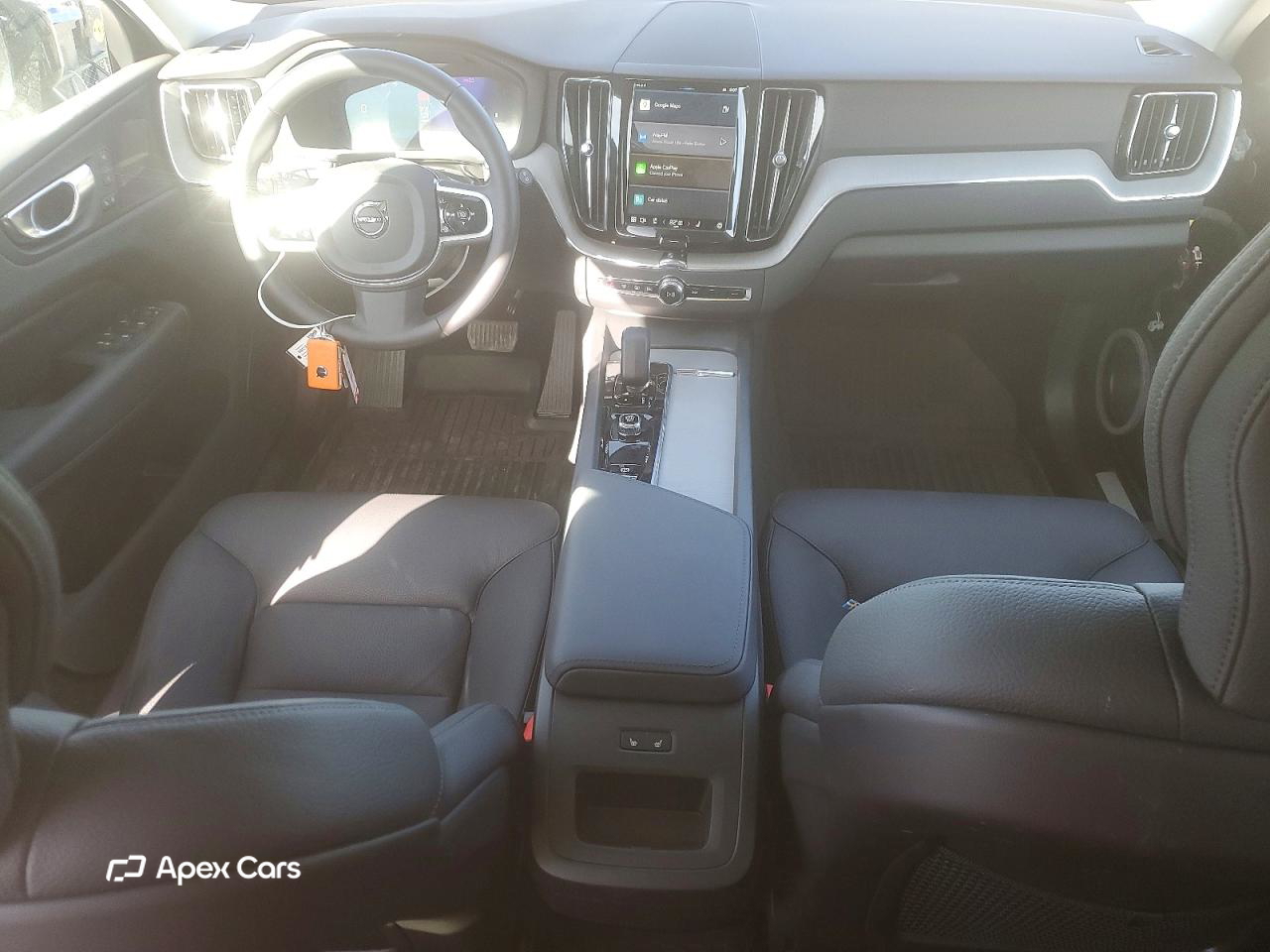 Volvo XC60 2025