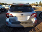 Subaru Outback 2015