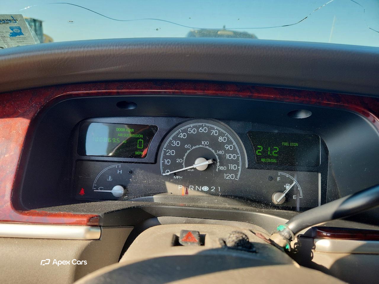 Lincoln Town Car 2003