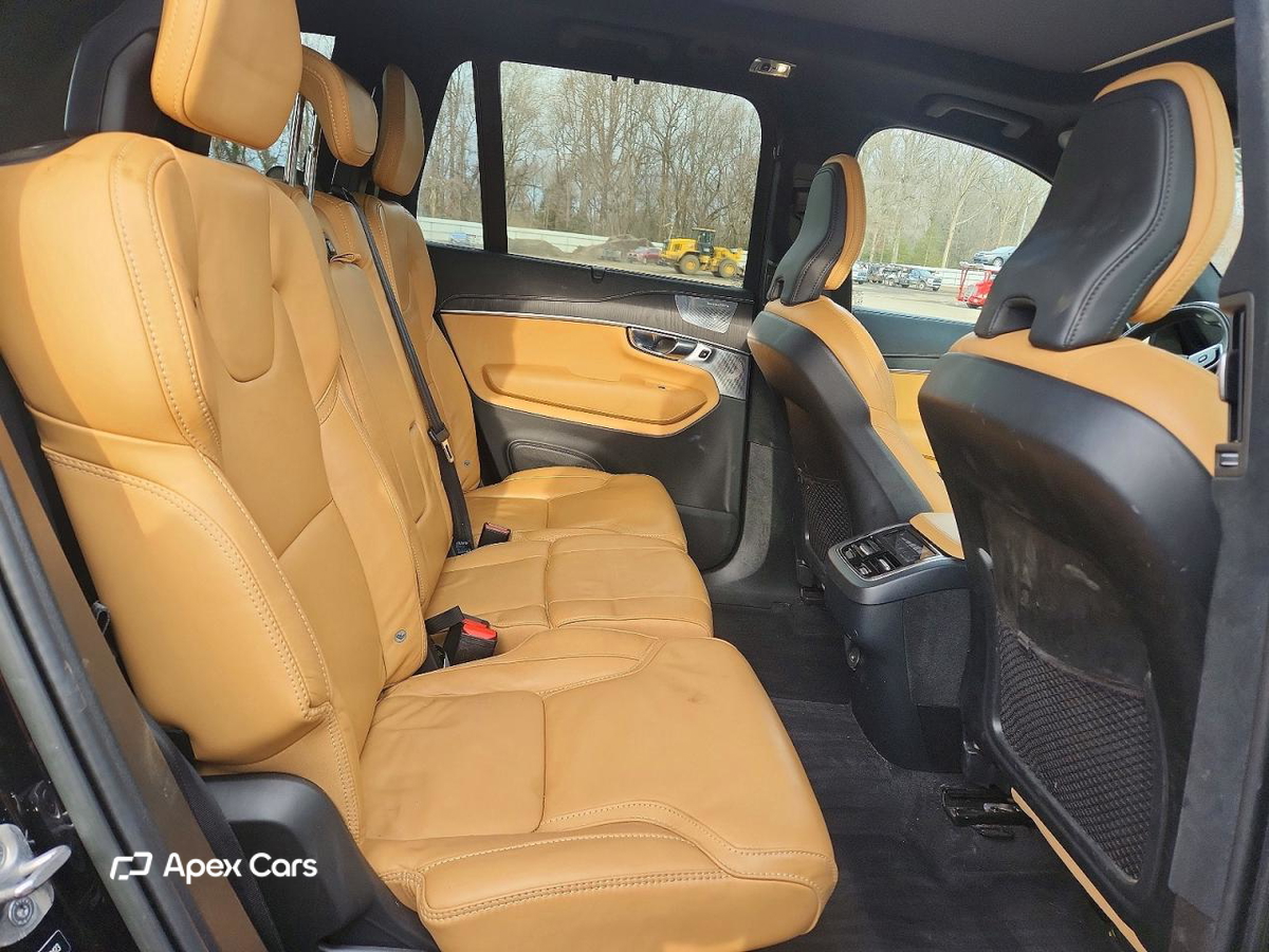 Volvo XC90 2022