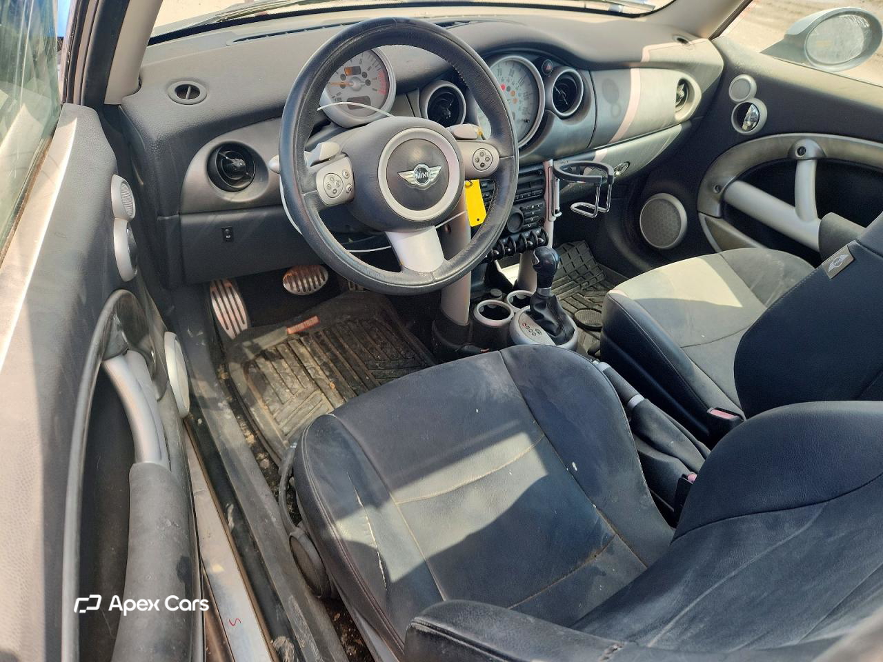 MINI Cooper 2005