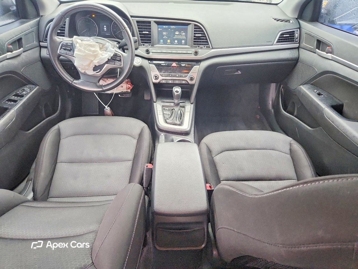 Hyundai Elantra 2018