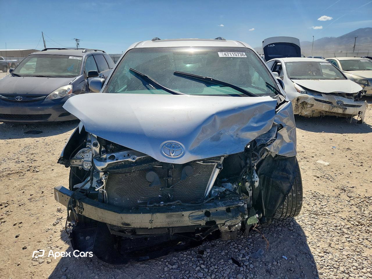 Toyota Sienna 2017