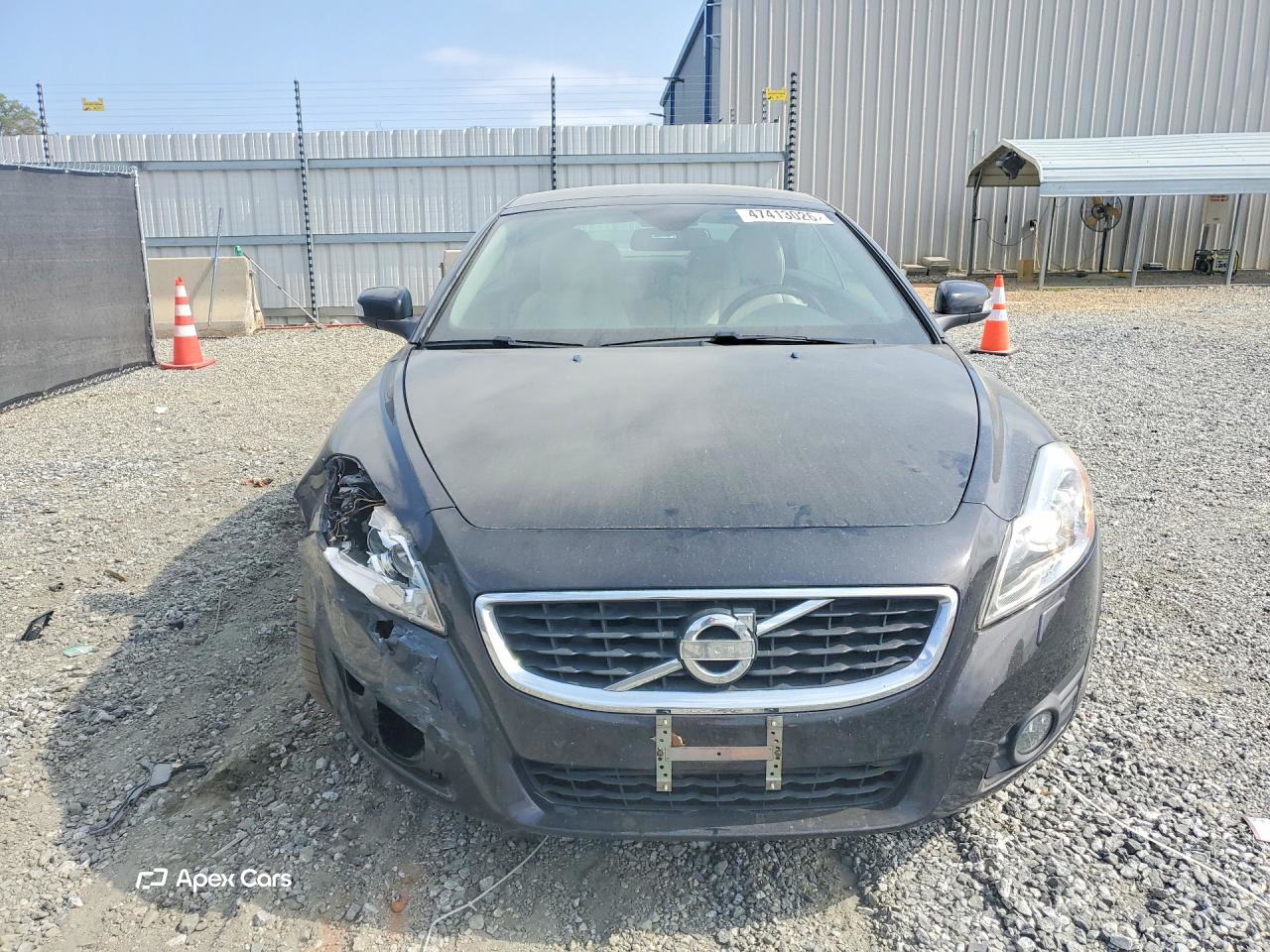 Volvo C70 2011