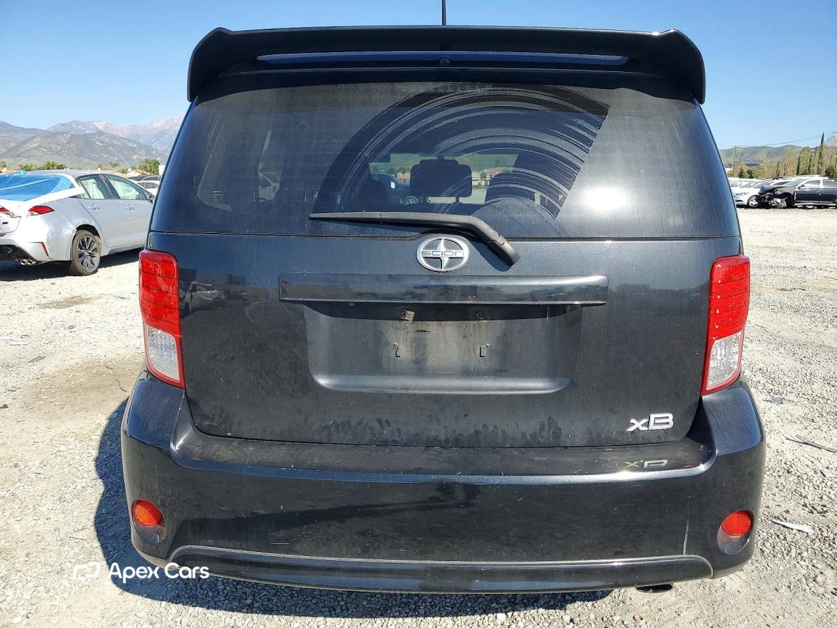 Scion xB 2015