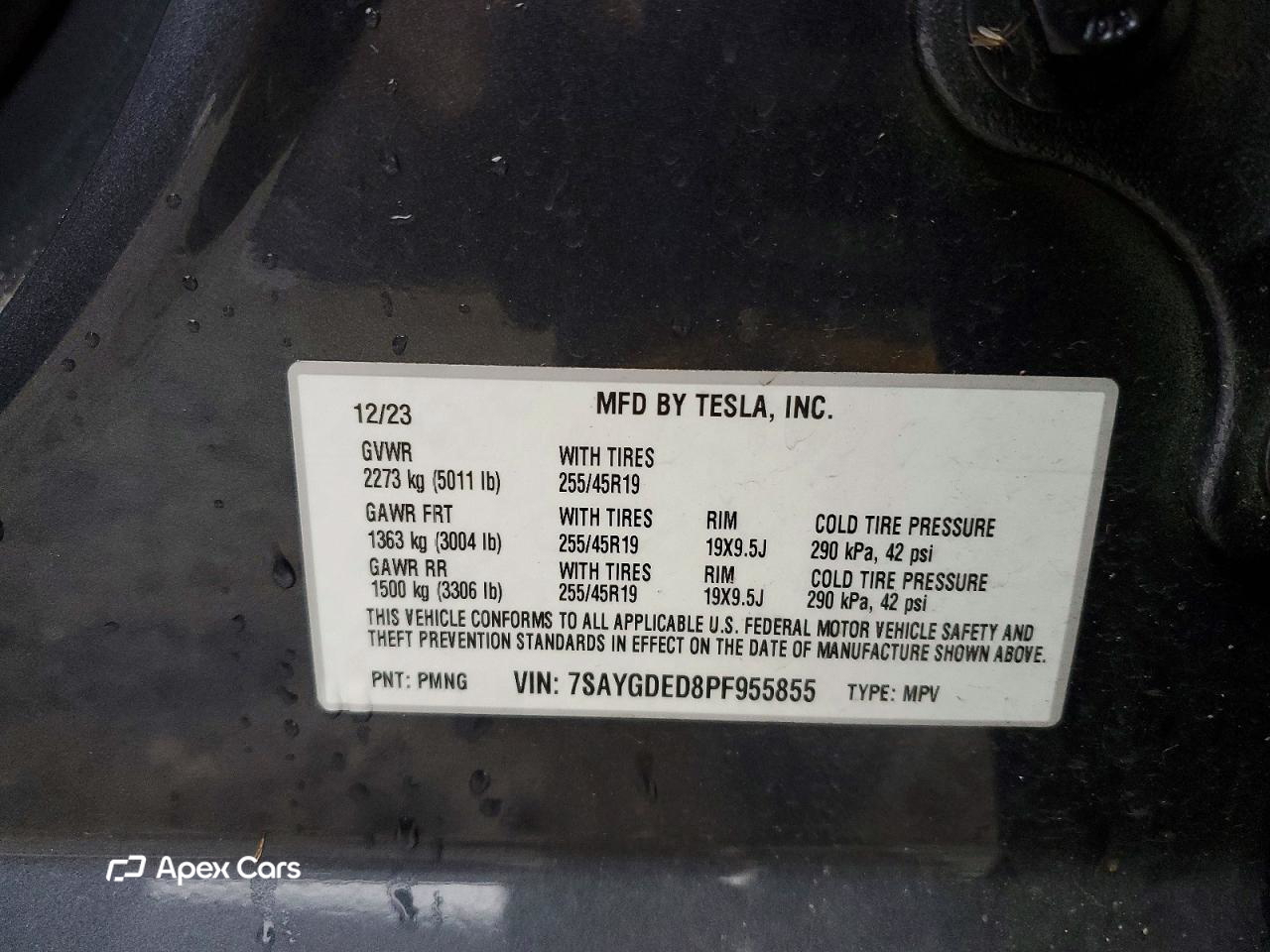 Tesla Model Y 2023