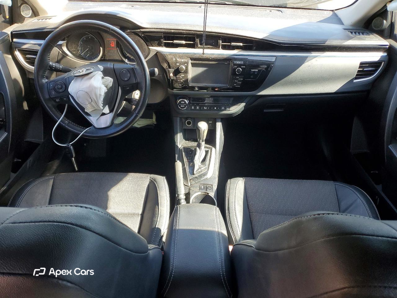 Toyota Corolla 2015