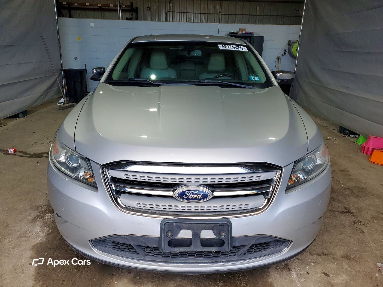 Ford Taurus 2011