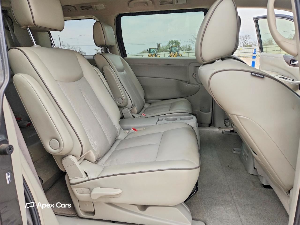 Nissan Quest 2015
