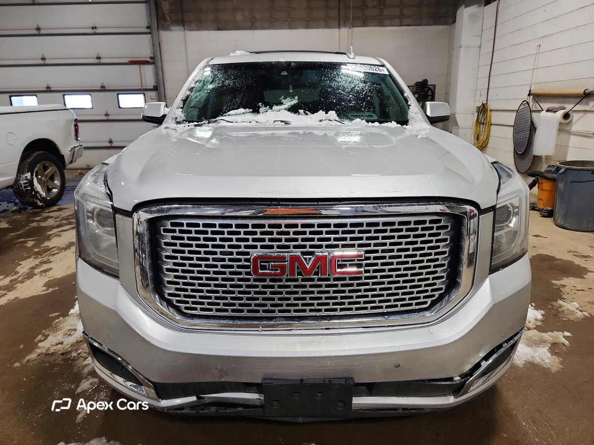 GMC Yukon 2016