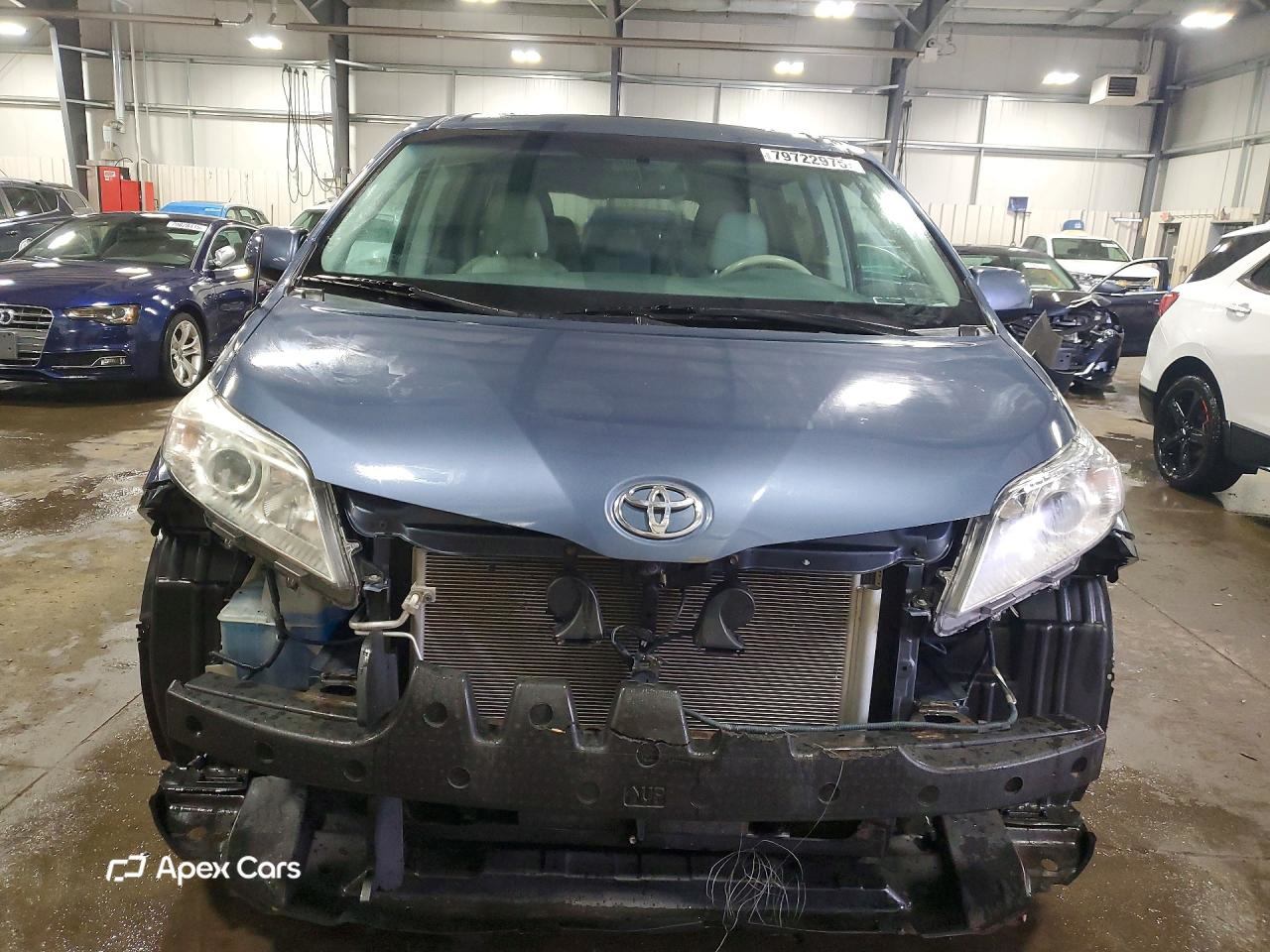 Toyota Sienna 2014