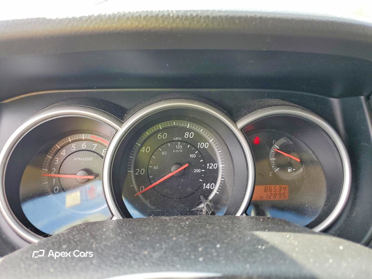 Nissan Versa 2012