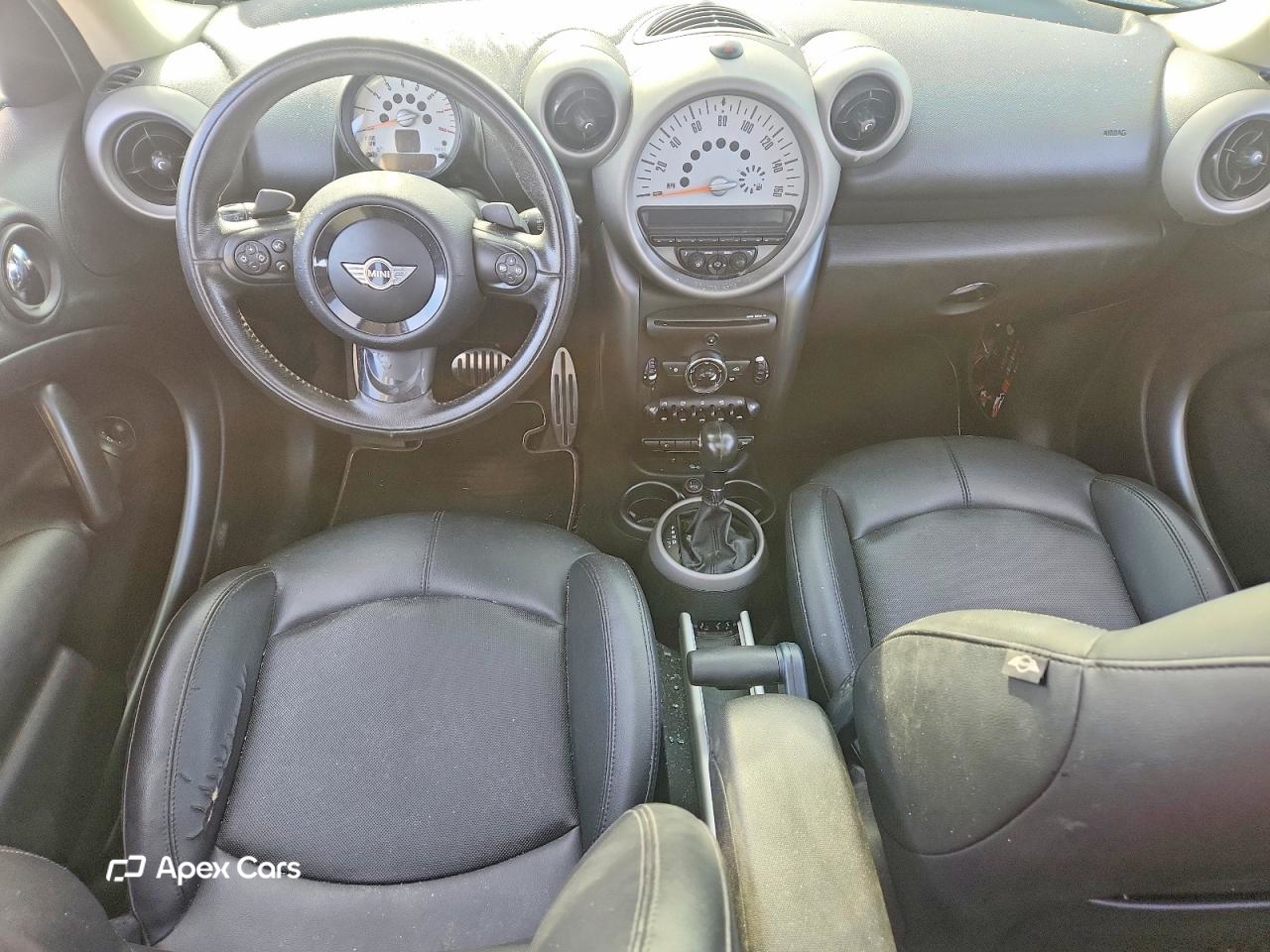MINI Cooper 2012